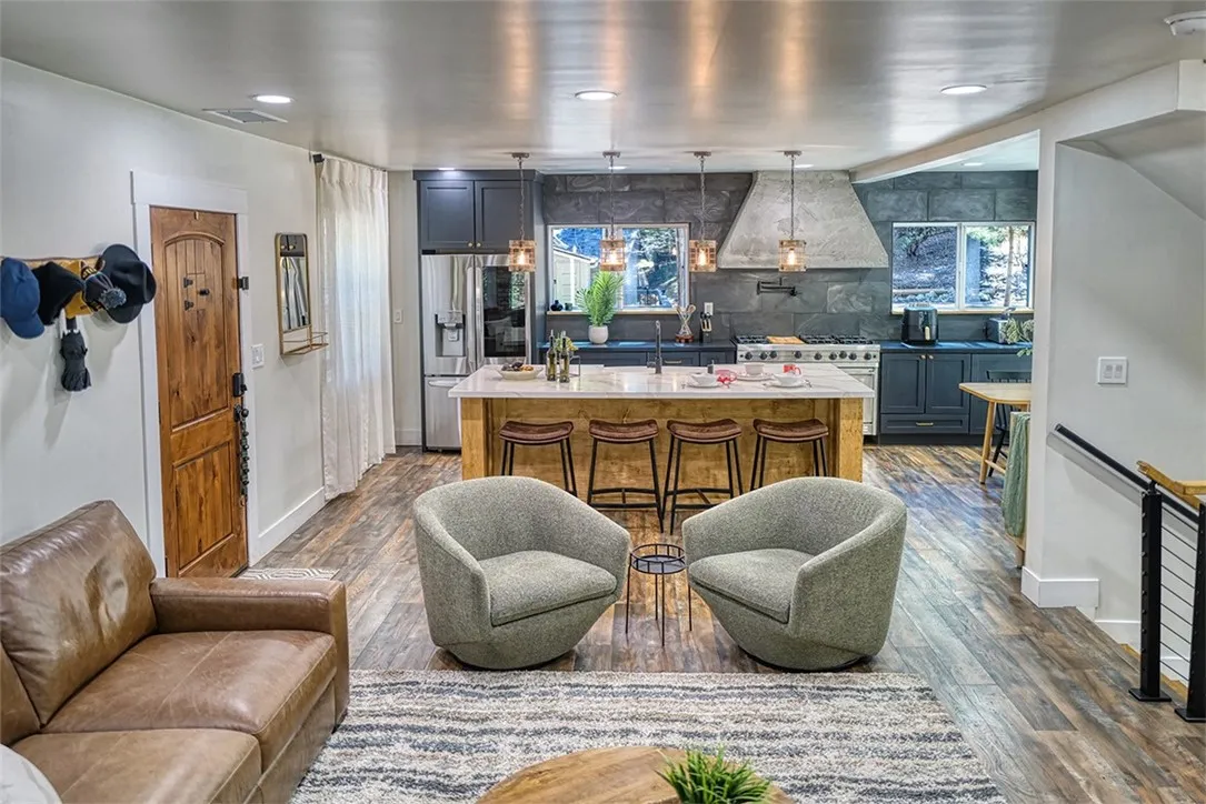 27090 State Highway 189, Blue Jay, California 92317 home-pic-3